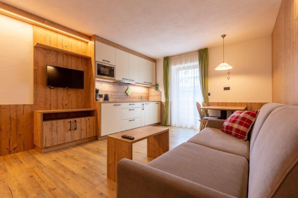 Apartment Edelweiss Sexten Екстериор снимка