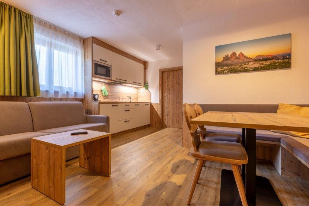 Apartment Edelweiss Sexten Екстериор снимка